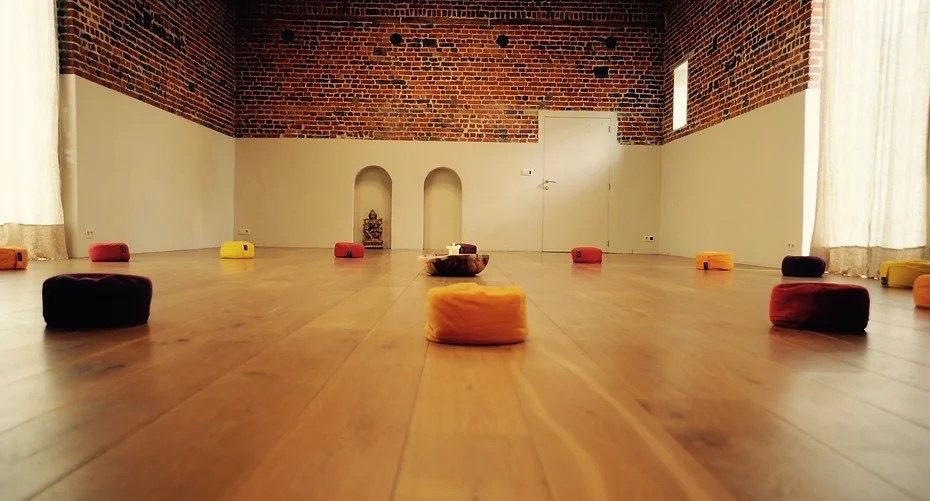 foto yogazaal groot